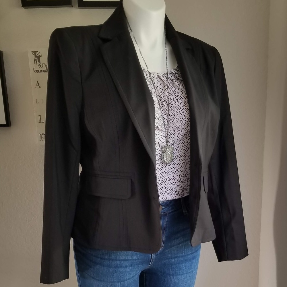 Black Blazer